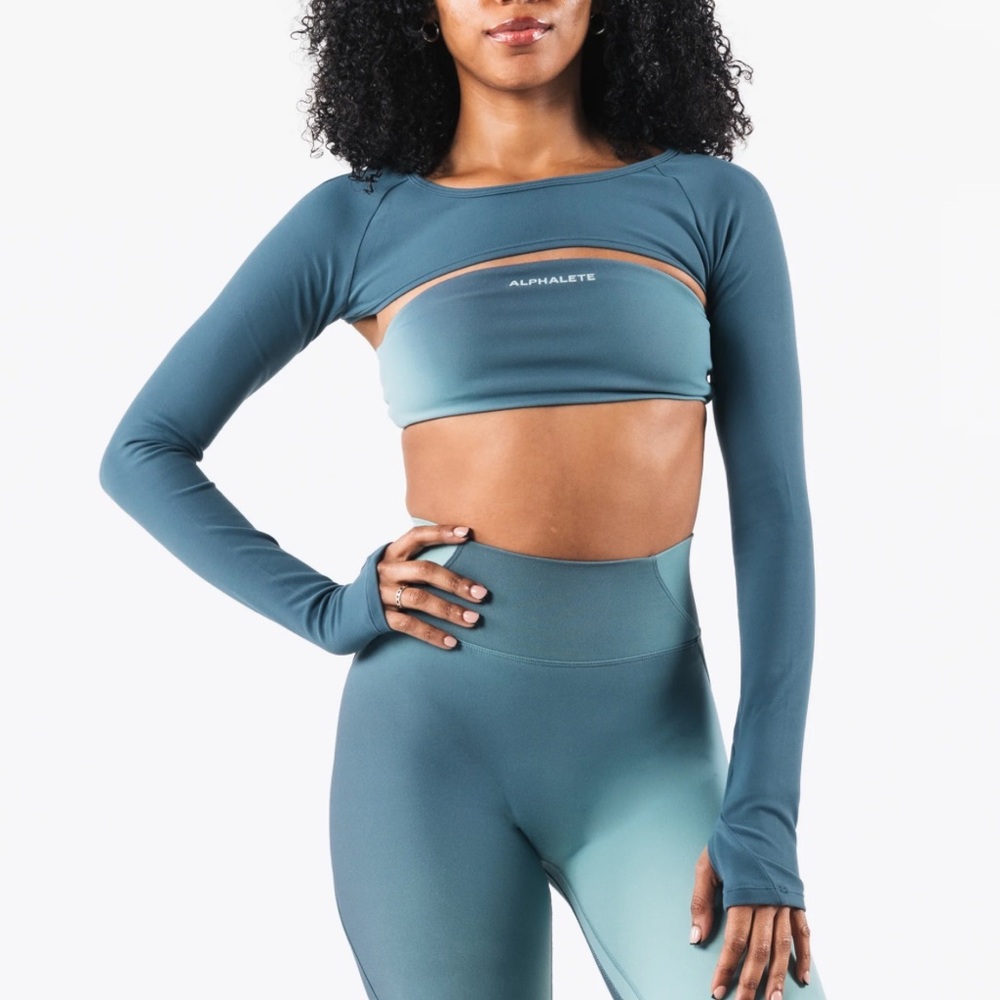 Alphalete Women's green Long Sleeve shrug Top size extra small XS